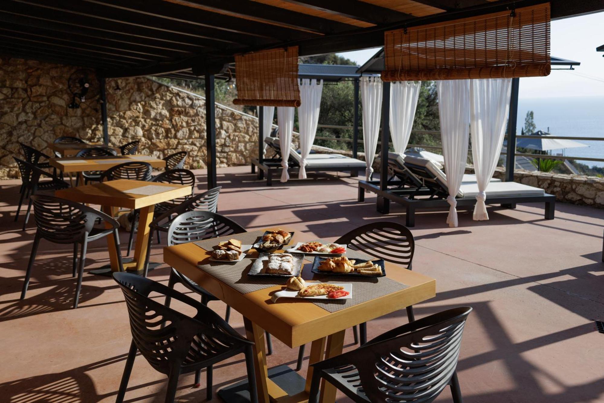 Blue Horizon Suites Parálion Ástros Zewnętrze zdjęcie