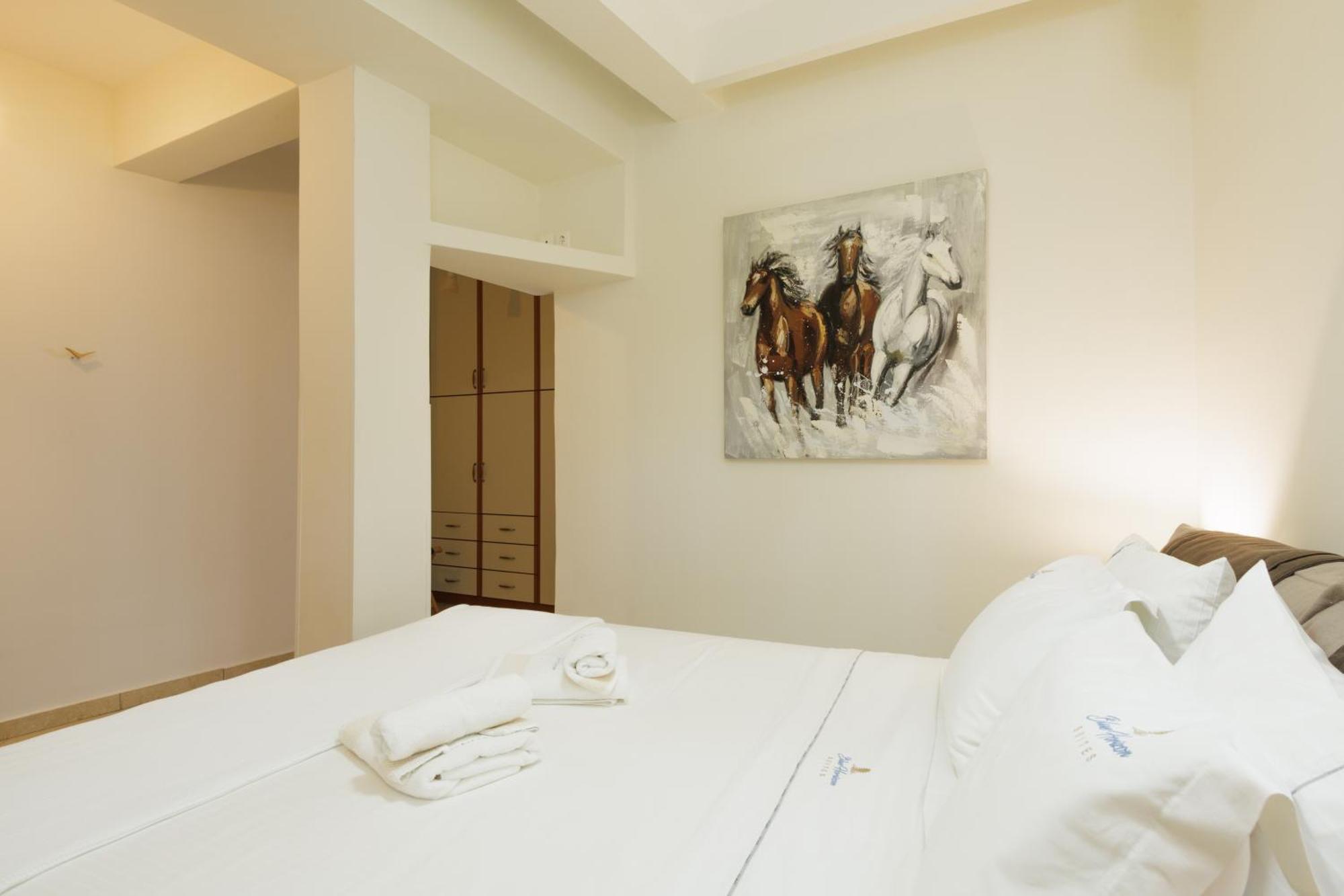 Blue Horizon Suites Parálion Ástros Zewnętrze zdjęcie